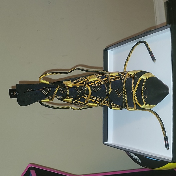 Stiletto Booties - Picture 4 of 4